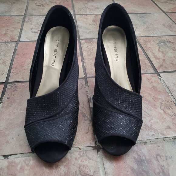 Dress shoes - Picture 3 of 5